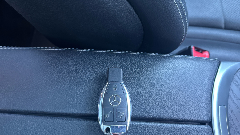 Mercedes-Benz GLC 250 4Matic AMG Line Premium 5dr 9G-Tronic Petrol Estate